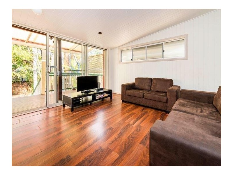 R7/30 Flower Street, Woolloongabba QLD 4102