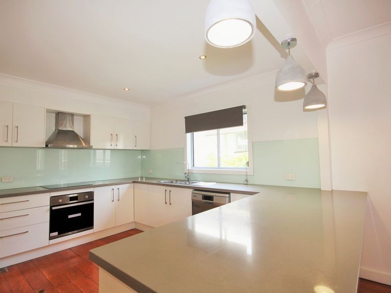 16 Hathway Street, Mount Gravatt East QLD 4122