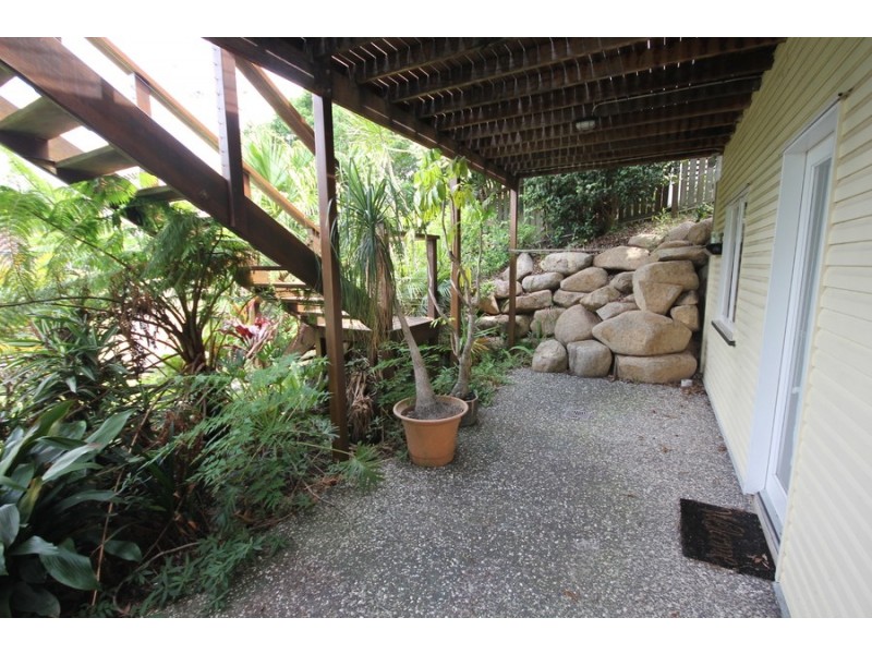 134A Victor Street, Holland Park QLD 4121