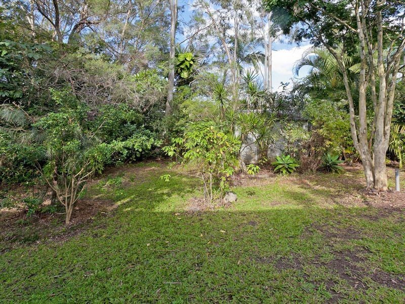 48 Grunert, Holland Park QLD 4121