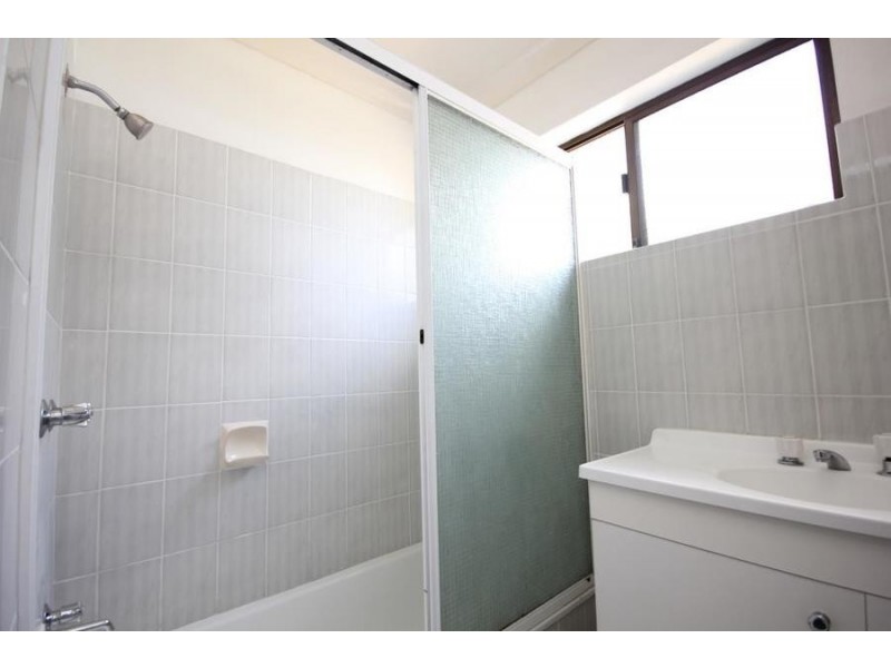 2/9 Lyon Street, Moorooka QLD 4105