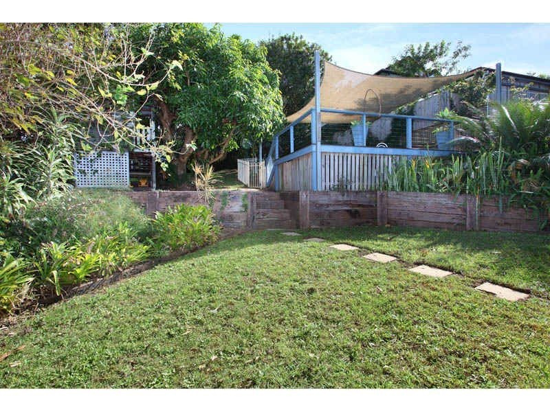 32 Abbotsleigh Street, Holland Park QLD 4121