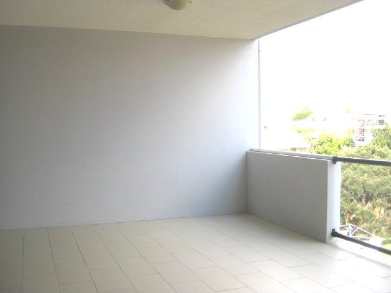 9/612 Sherwood Road, Sherwood QLD 4075