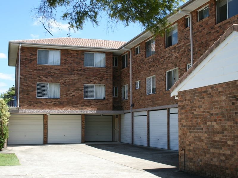 12/16 Swain Street, Holland Park West QLD 4121