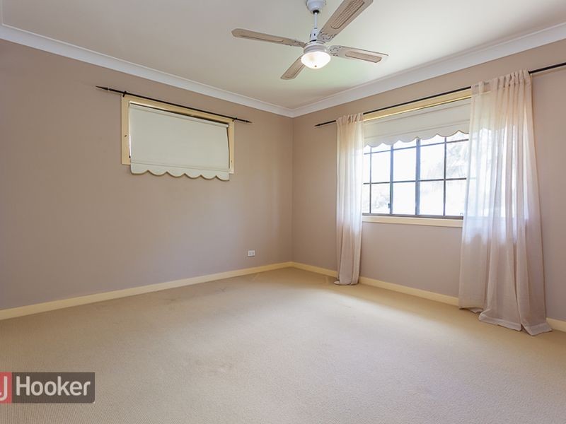 727 Cavendish Rd, Holland Park QLD 4121