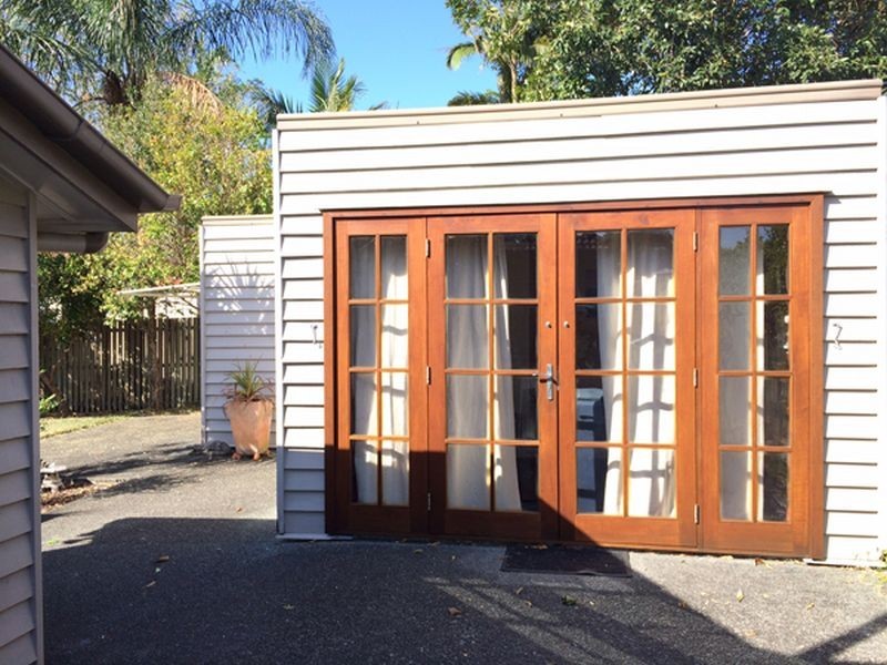 76 Layard Street, Holland Park QLD 4121