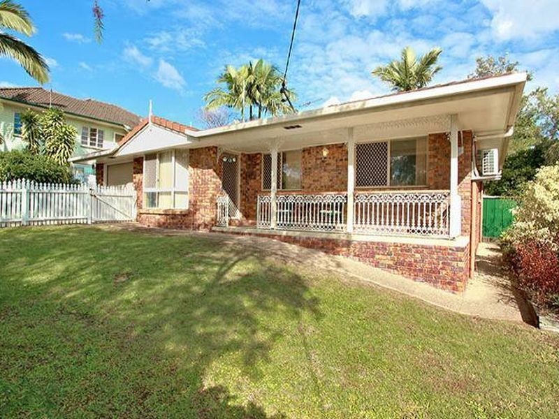 259 Cracknell Road, Tarragindi QLD 4121