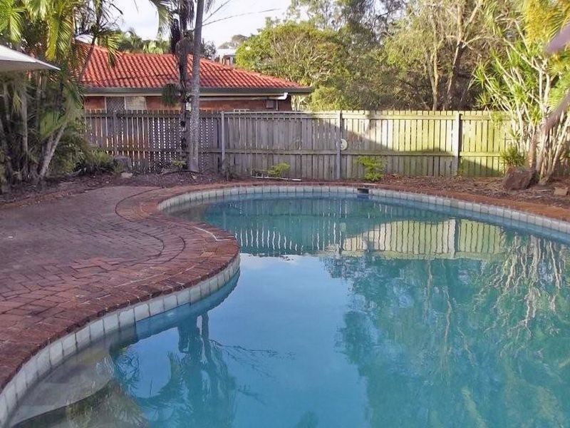 5 Idamea St, Carina Heights QLD 4152