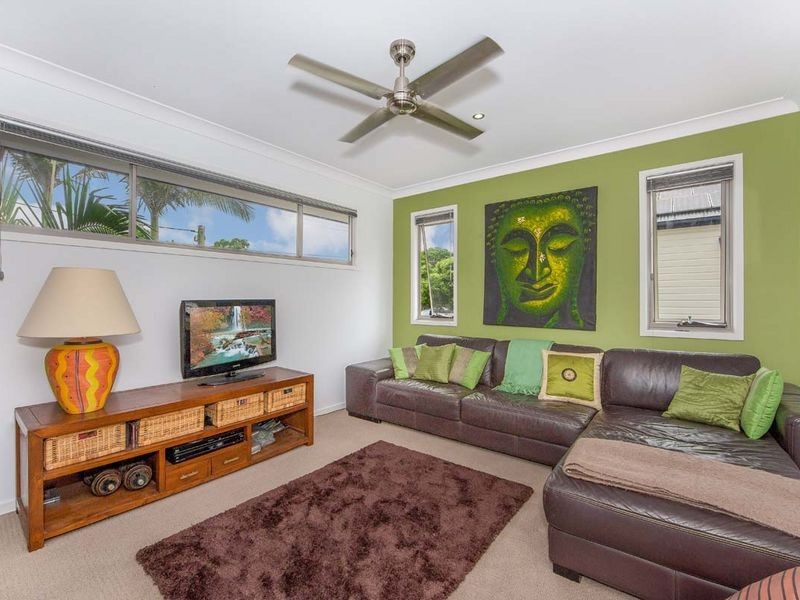 53 Palm Avenue, Holland Park West QLD 4121