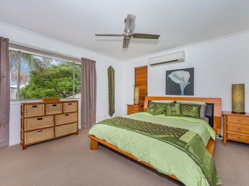 53 Palm Avenue, Holland Park West QLD 4121