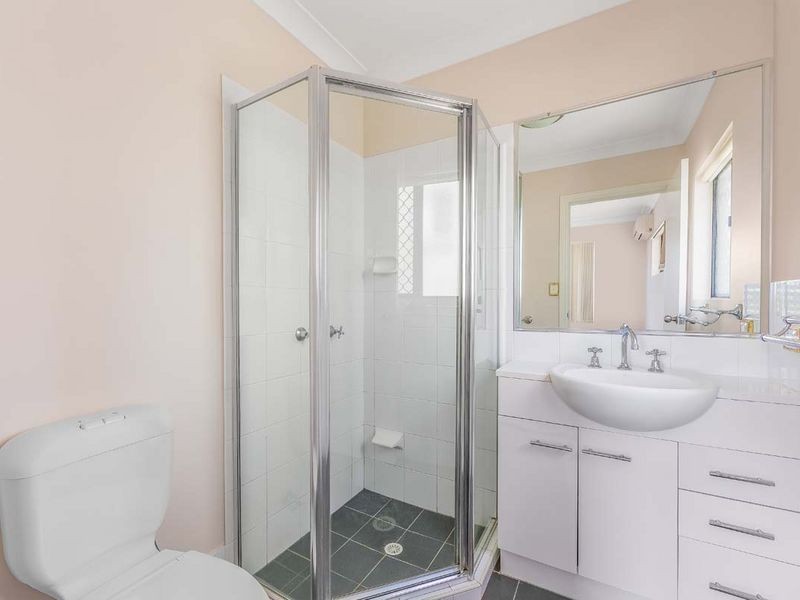 6/8 Cambridge Street, Carina Heights QLD 4152