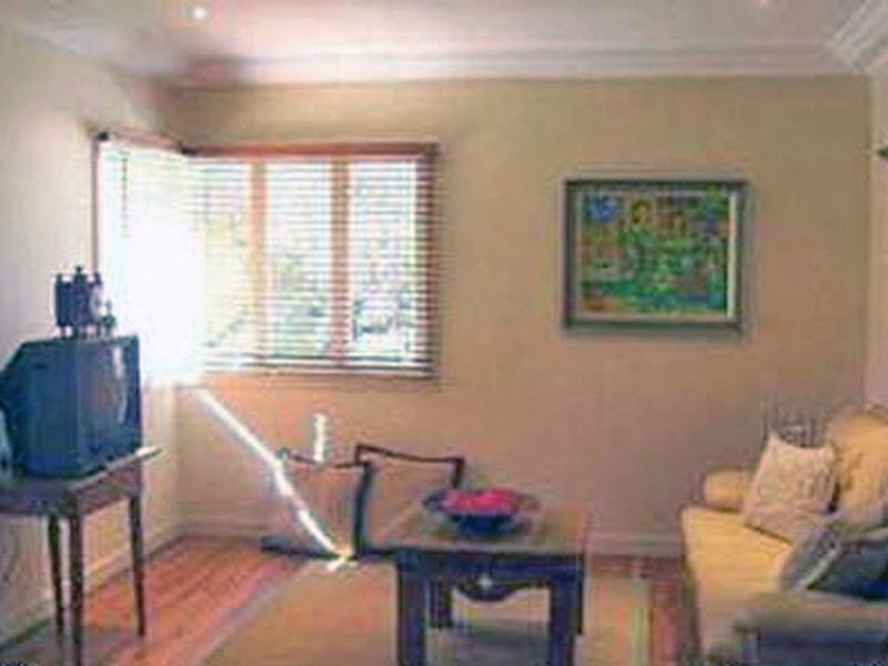 39 Eric Rd, Holland Park QLD 4121