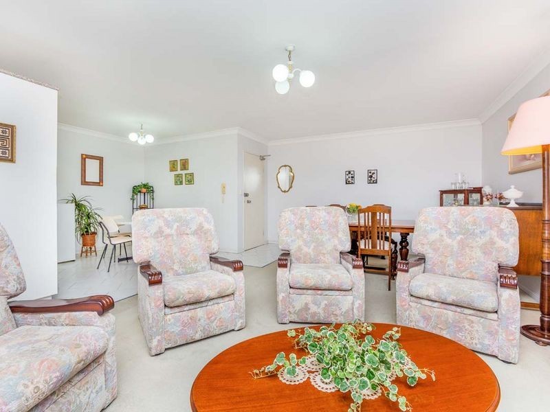 9/37 Crump Street, Holland Park West QLD 4121