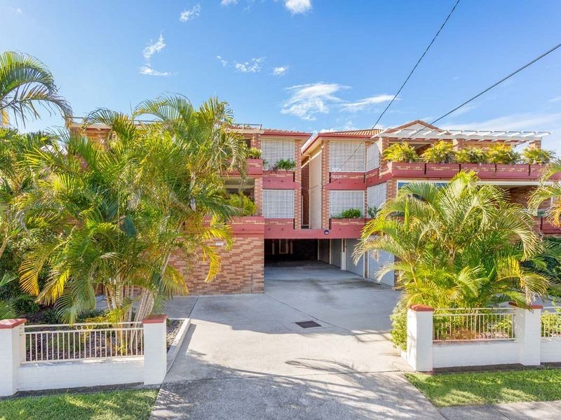 9/37 Crump Street, Holland Park West QLD 4121