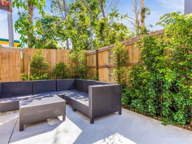 2/27 Rockingham Street, Mount Gravatt QLD 4122