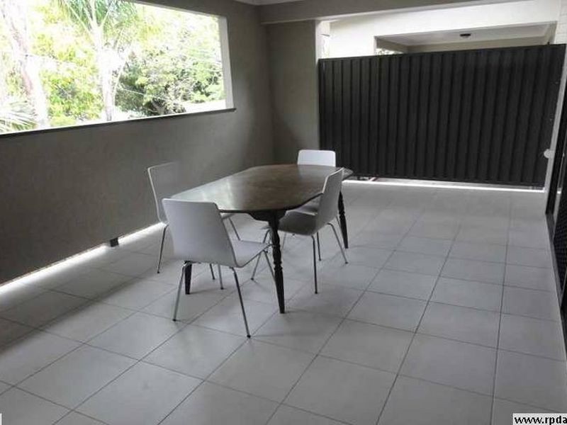 4/44 Church Rd, Zillmere QLD 4034