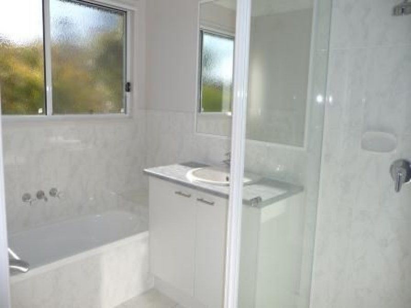 8/17 Butcher Ave, Lawnton QLD 4501