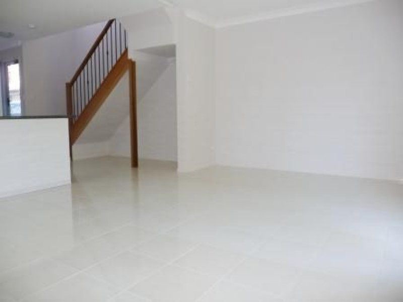 8/17 Butcher Ave, Lawnton QLD 4501