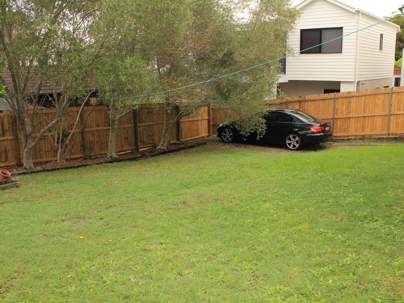 41 Plimsoll St, Greenslopes QLD 4120