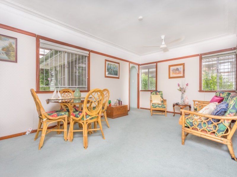 58 Effingham St, Tarragindi QLD 4121