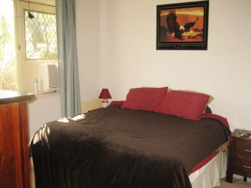 25 Goshawk Dr, Kallangur QLD 4503