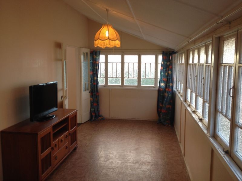 32 Swain St, Holland Park West QLD 4121