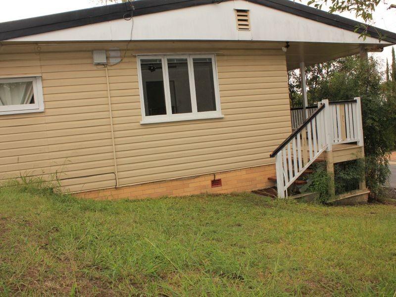 111 Gilliver St, Mount Gravatt East QLD 4122