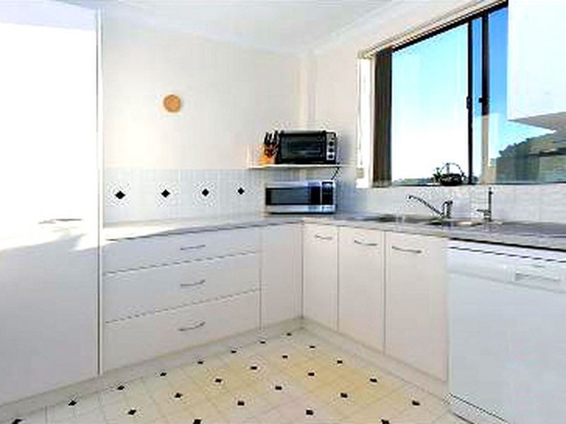 361 Cornwall St, Greenslopes QLD 4120