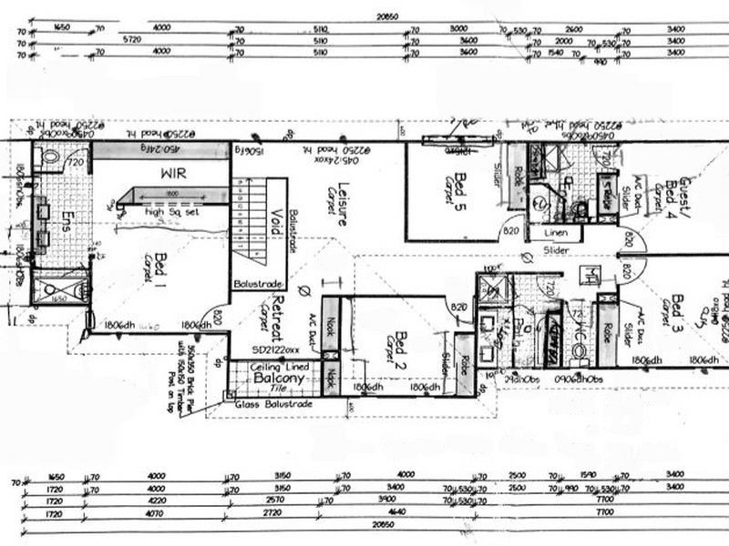 33 Palm Ave, Holland Park West QLD 4121