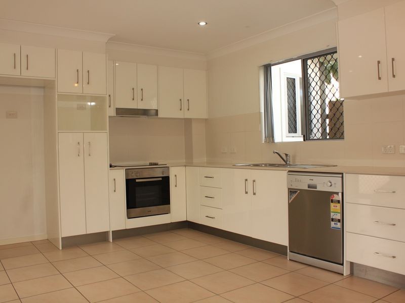 1/45 Burlington Street, Holland Park West QLD 4121