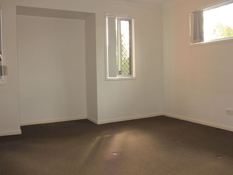 1/45 Burlington Street, Holland Park West QLD 4121