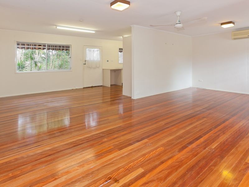 48 Grunert Street, Holland Park QLD 4121