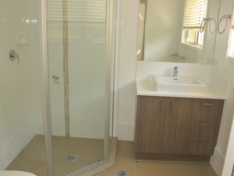 8/6 Eduard Pl, Calamvale QLD 4116