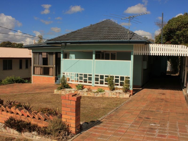 27 Thornycroft  Street, Tarragindi QLD 4121