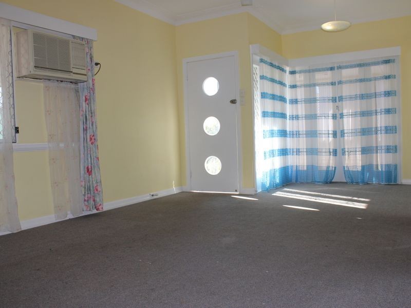 27 Thornycroft  Street, Tarragindi QLD 4121