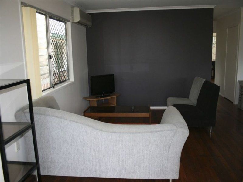 28 Dew St – Room 1, Runcorn QLD 4113