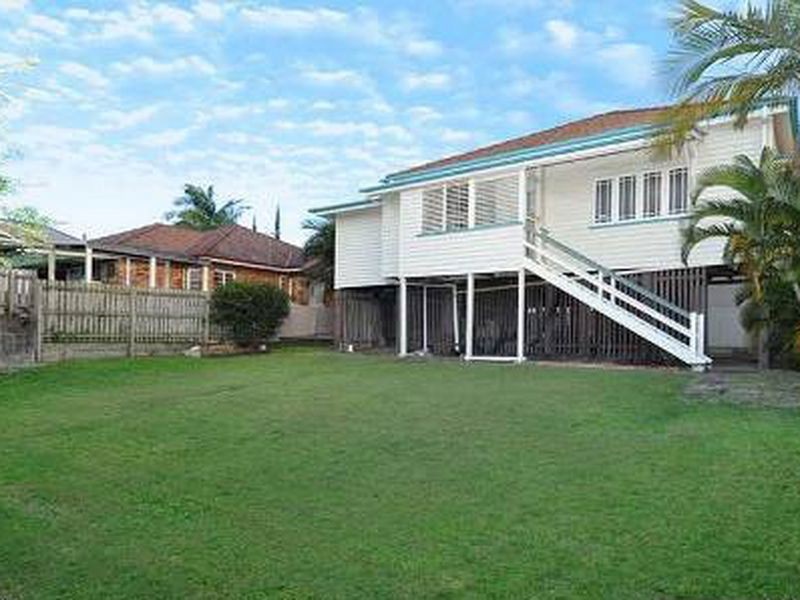 40 Percival Terrace, Holland Park QLD 4121