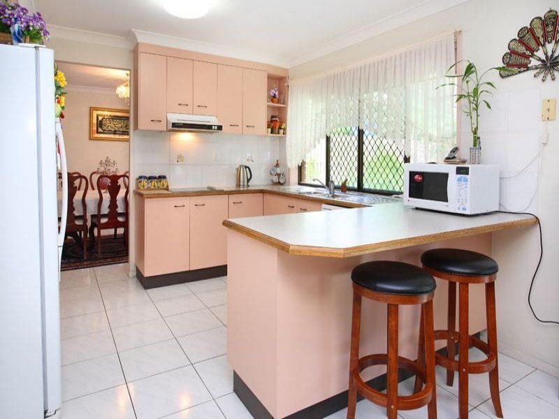 15 Roosevelt Drive, Stretton QLD 4116