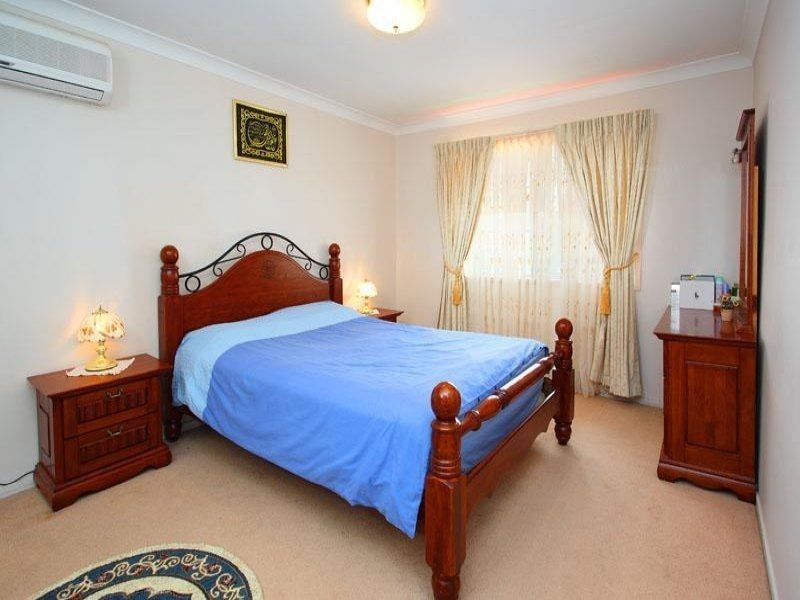 15 Roosevelt Drive, Stretton QLD 4116