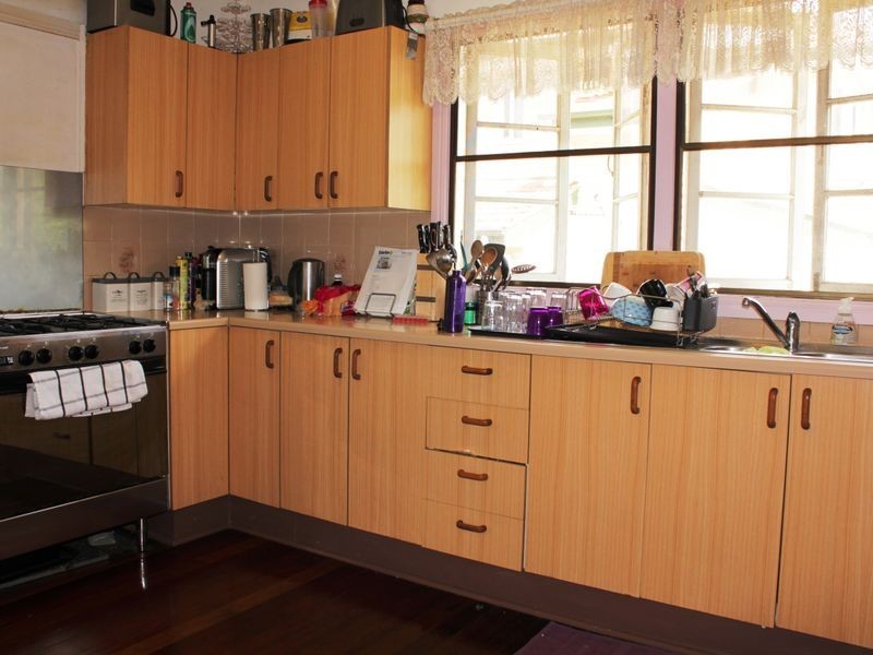 23 Roscoe Street, Holland Park QLD 4121