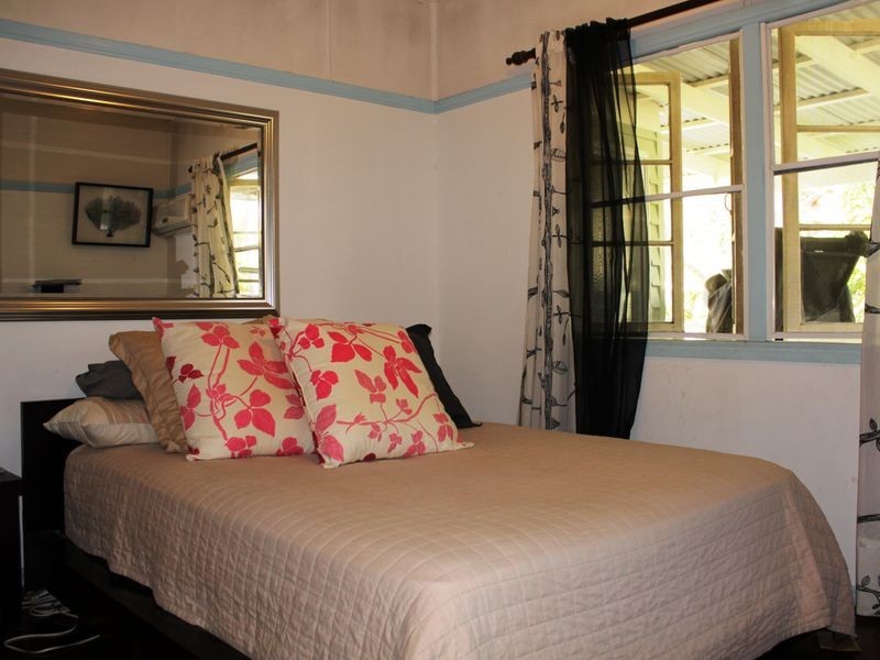 23 Roscoe Street, Holland Park QLD 4121