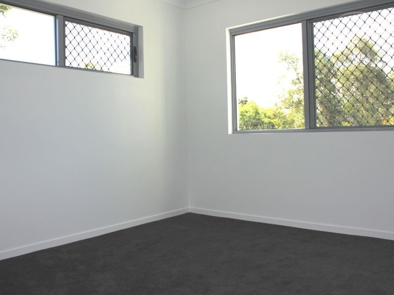 1/143 Cavendish Road, Coorparoo QLD 4151