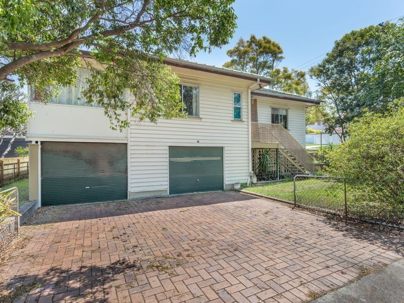 Room 2/18 Nurstead St, Camp Hill QLD 4152