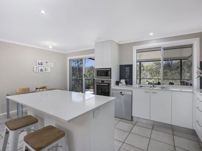 82 Kallista Rd, Rochedale South QLD 4123