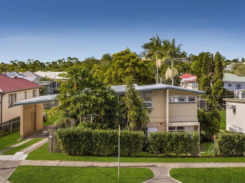 52 Stanley Road, Camp Hill QLD 4152