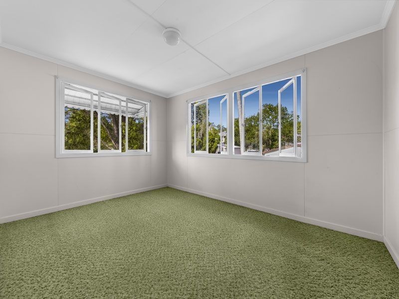 52 Stanley Road, Camp Hill QLD 4152