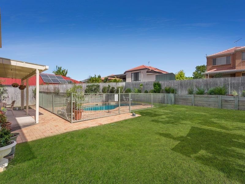 22 Shelduck Place, Calamvale QLD 4116