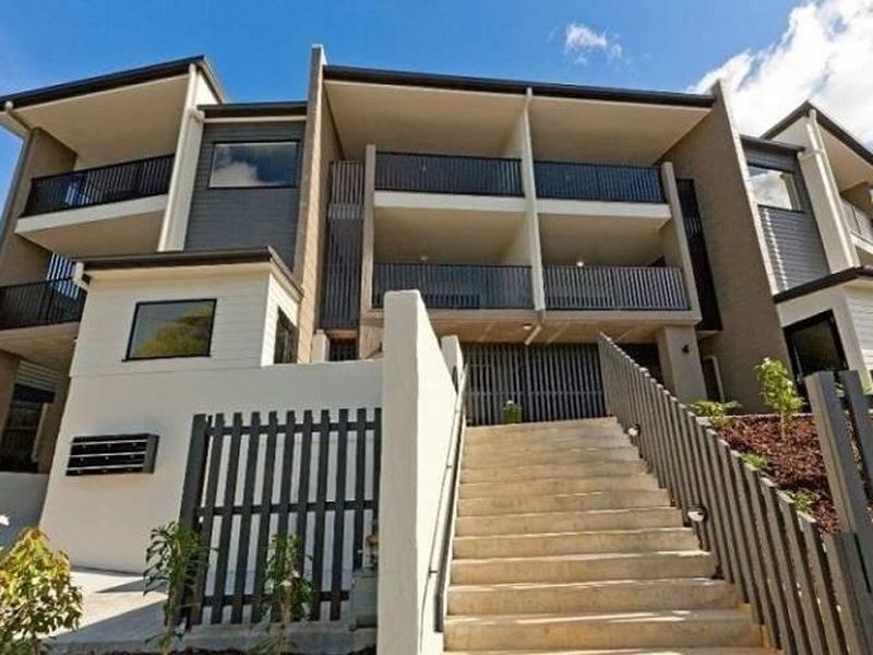 4/263 Wynnum Rd, Norman Park QLD 4170