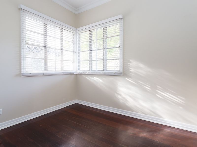 11 Coonara Street, Holland Park QLD 4121