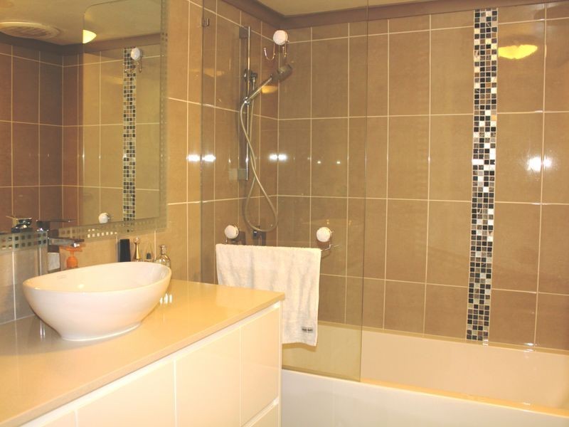 3/47 Swain St, Holland Park West QLD 4121